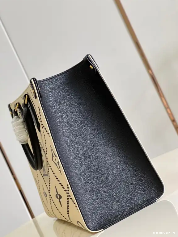 AAA Pruses Bags VUITTON ONTHEGO MM LOUIS 0602